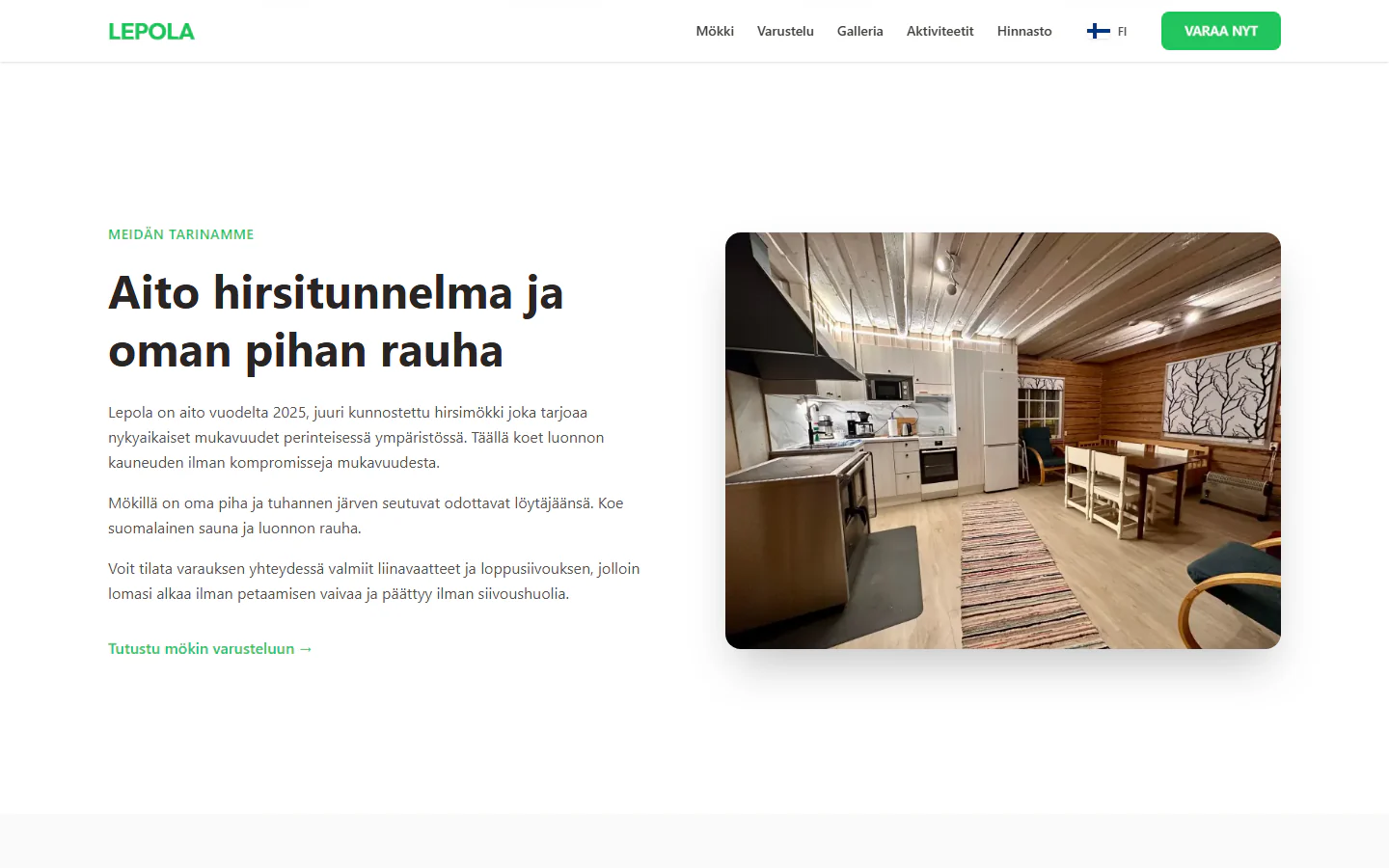 Tarina-osio ja kuva mökin keittiöstä